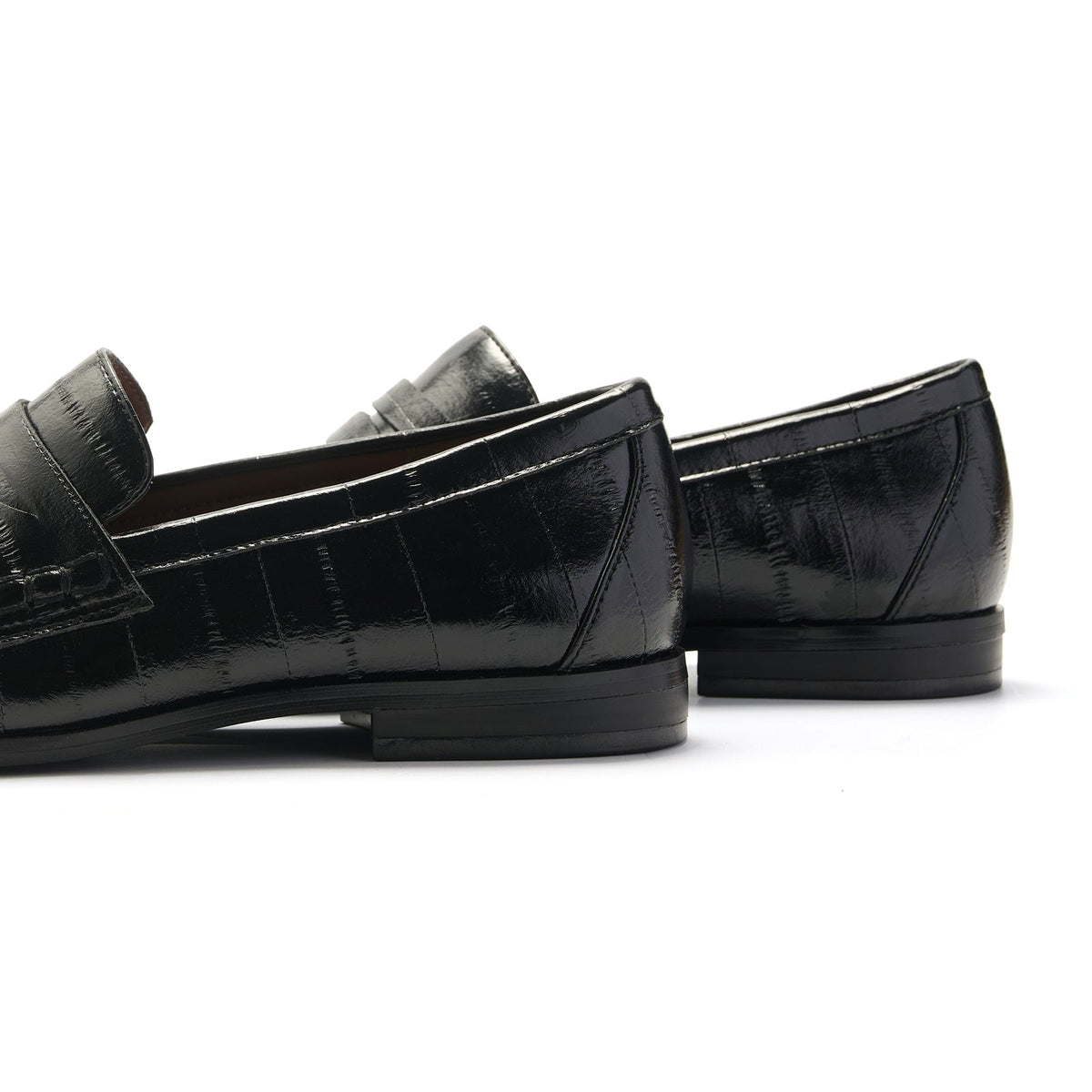 Eel Effect Penny Loafers (Soho Embossed)